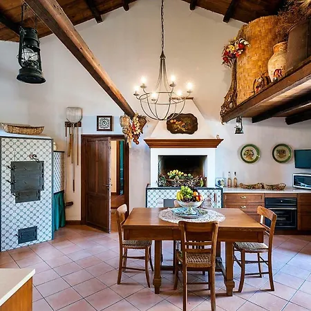 Torre Del Cozzoverro Villa *